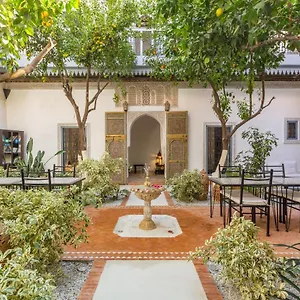 3* Riad Tchaikana